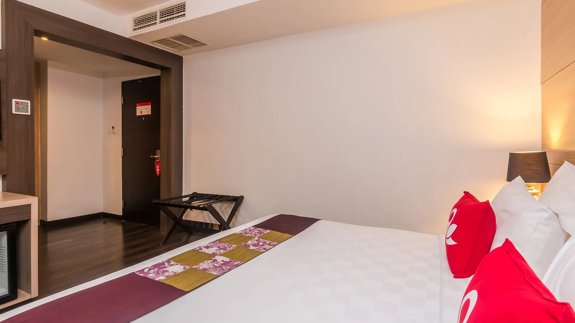 Hotel Zen Rooms Imam Bonjol Denpasar