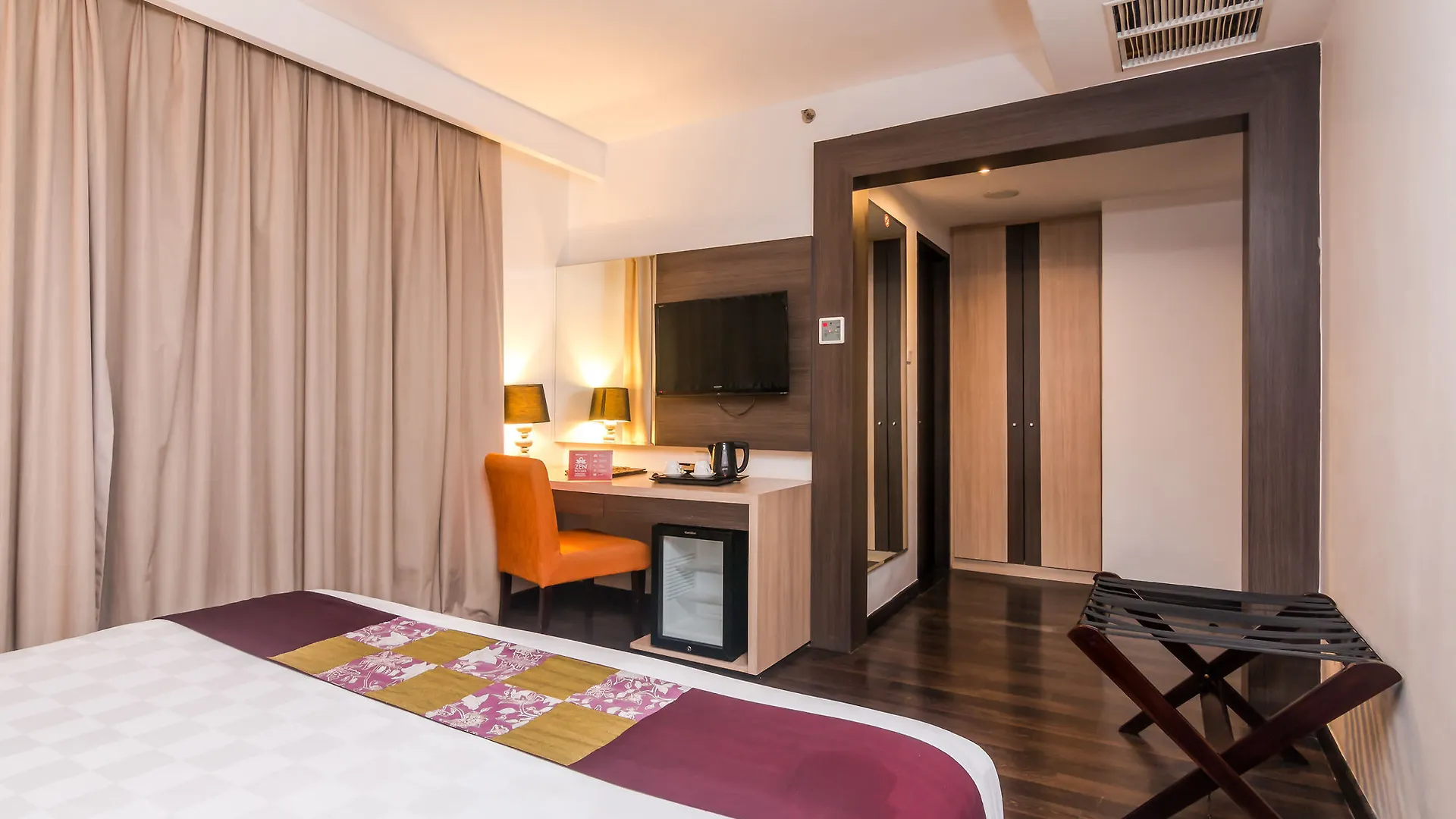 Zen Rooms Imam Bonjol Denpasar 3*, Denpasar (Bali)